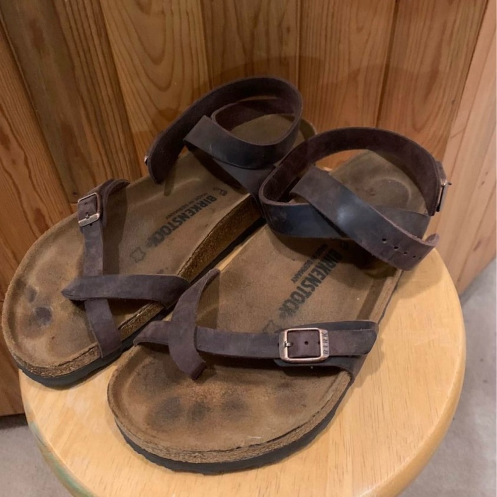 Yara Birkenstocks